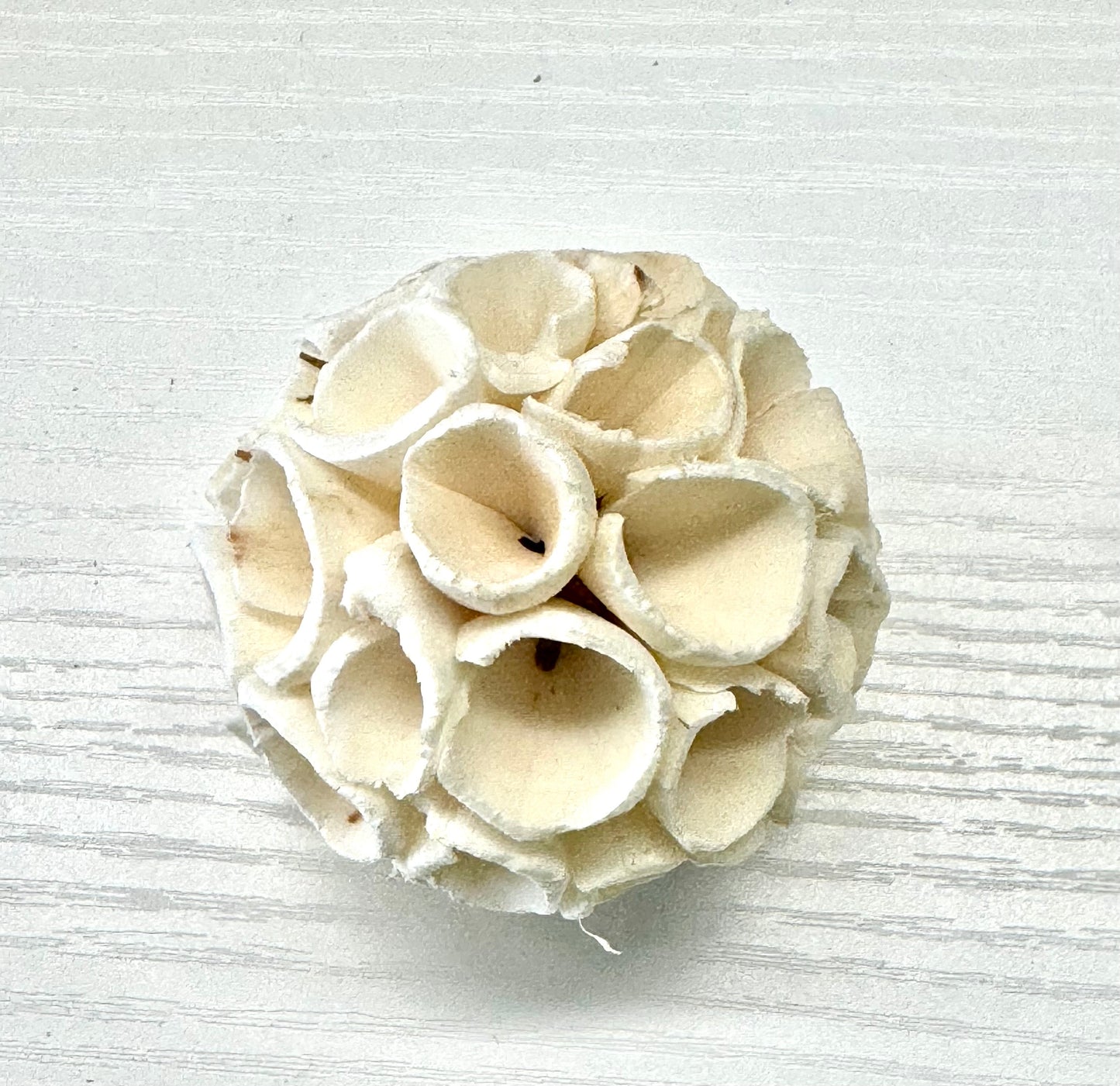 Sola Crepe Ball – 2.5″